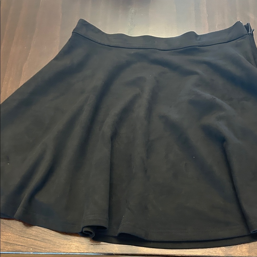 Elegant Black Skater Skirt